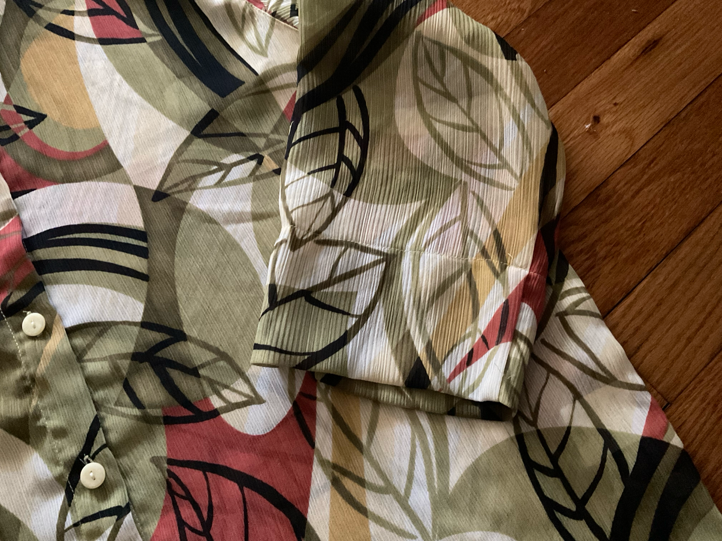 Abstract Leaf Print Chiffon Blouse 14