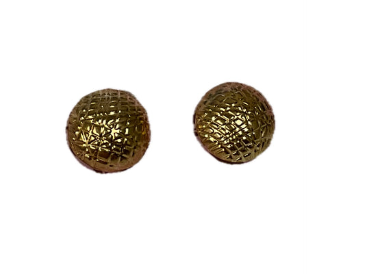 Quilted Gold Stud Earring