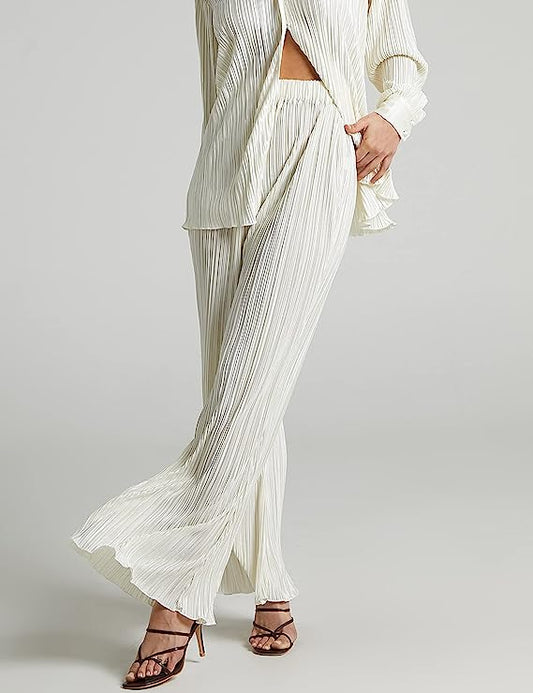 Pleated palazzo pants cream